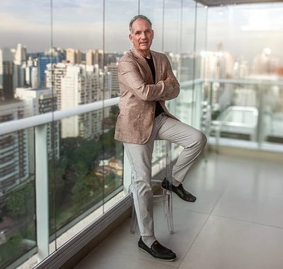 Retrato de Lucien Cohen, fundador da Academia de Alianças